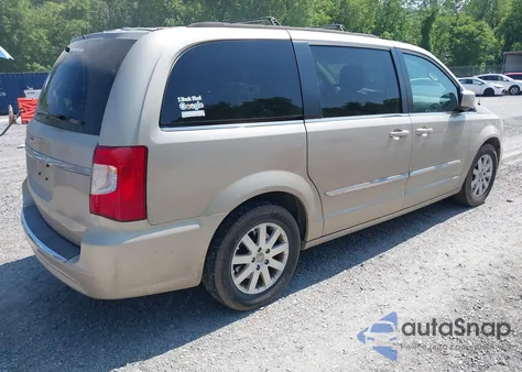 2014 Chrysler Town & Country Touring z USA, uszkodzony, nr VIN 2C4RC1BG3ER436319